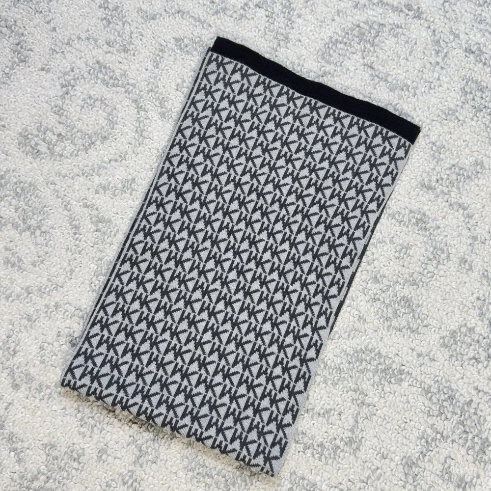 MICHAEL KORS Women's Knit Scarf MK Logo Monogram Gray Black